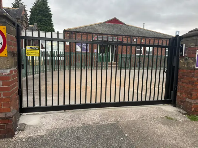 Electric gate installation by Electric Gate Solutions
