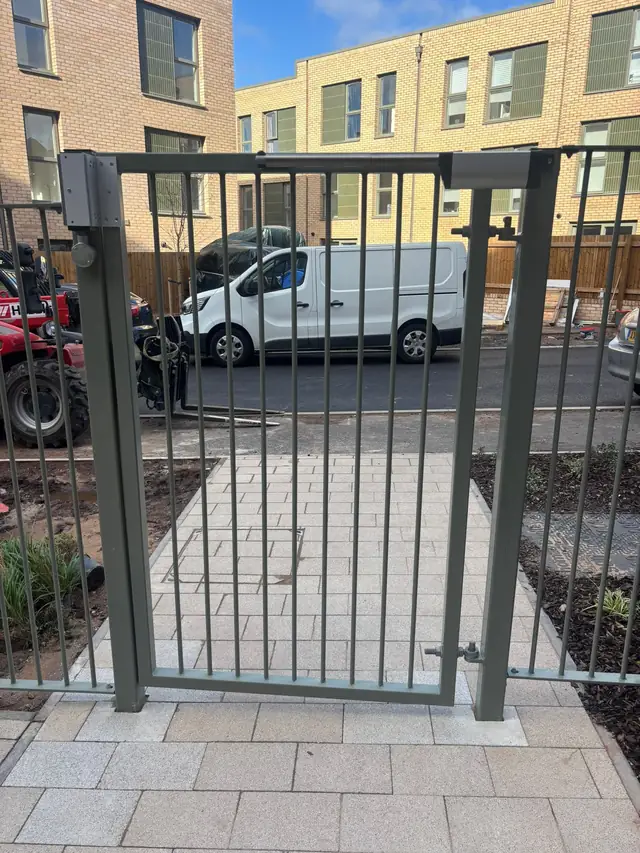 Electric gate installation by Electric Gate Solutions